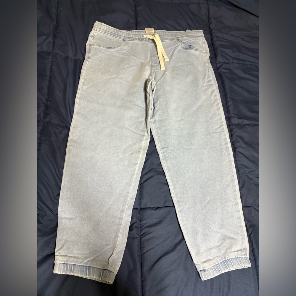 Casual Light Blue Jeans